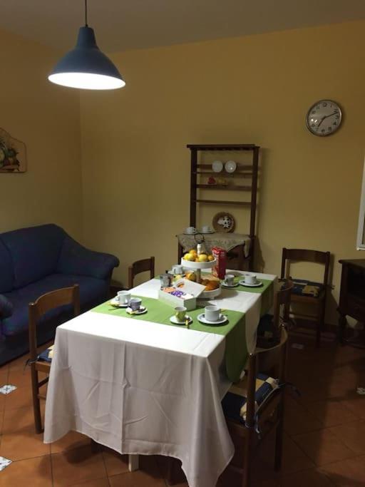 Benvenuti A Casa Sicilian Apartment Palermo Termini Imerese Kültér fotó