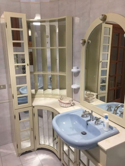 Benvenuti A Casa Sicilian Apartment Palermo Termini Imerese Kültér fotó