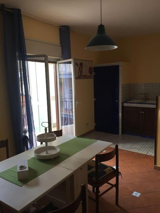 Benvenuti A Casa Sicilian Apartment Palermo Termini Imerese Kültér fotó
