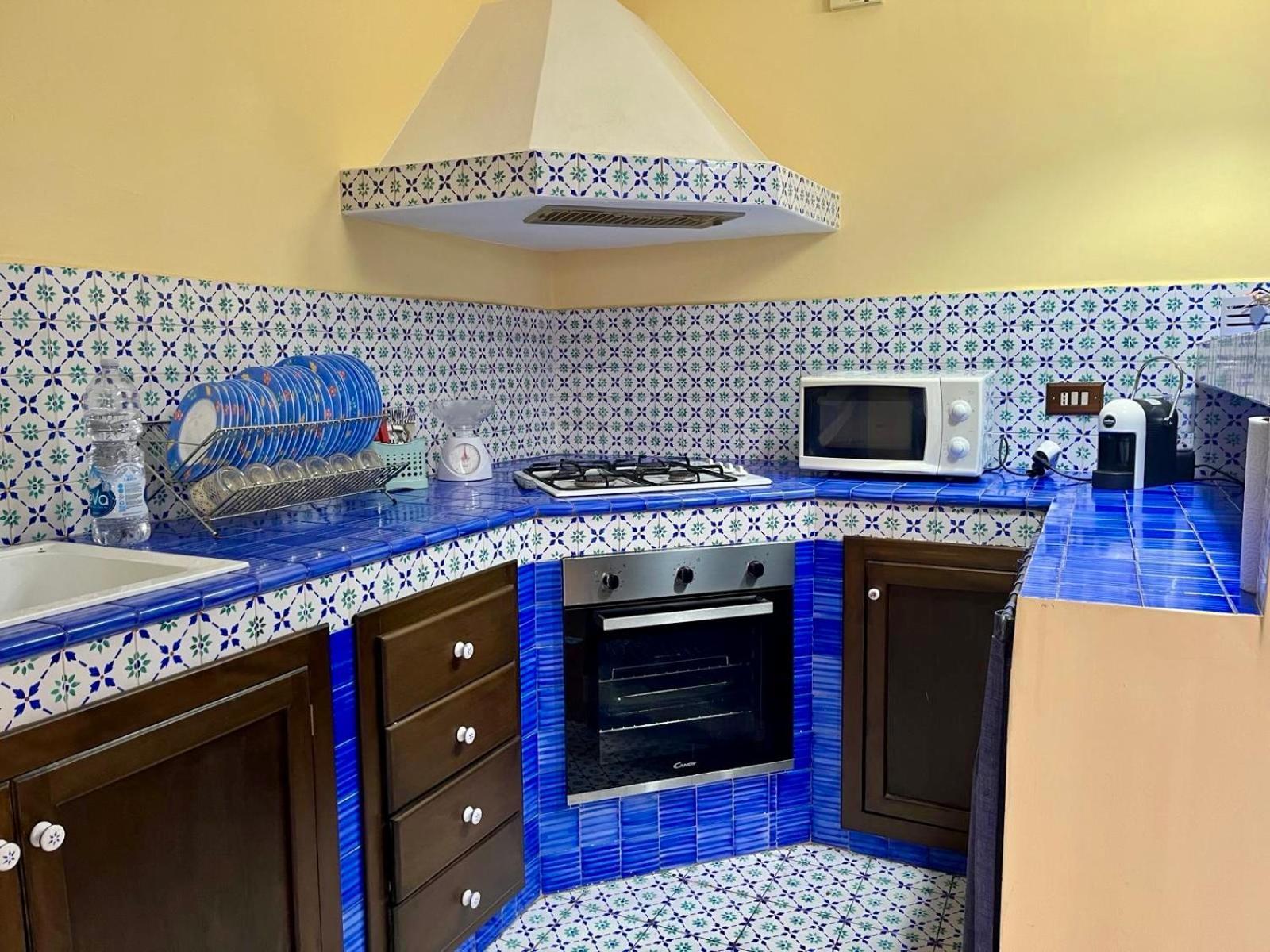 Benvenuti A Casa Sicilian Apartment Palermo Termini Imerese Kültér fotó